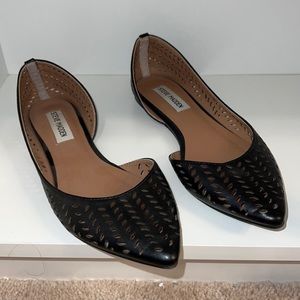 Like new - never used - Steve Madden Black Flats